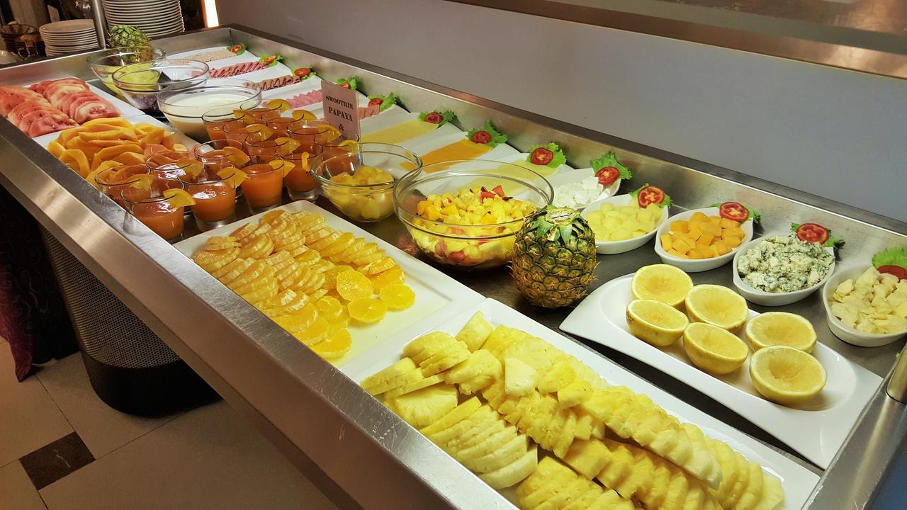 Mamba Point Hotel Monrovia Zewnętrze zdjęcie