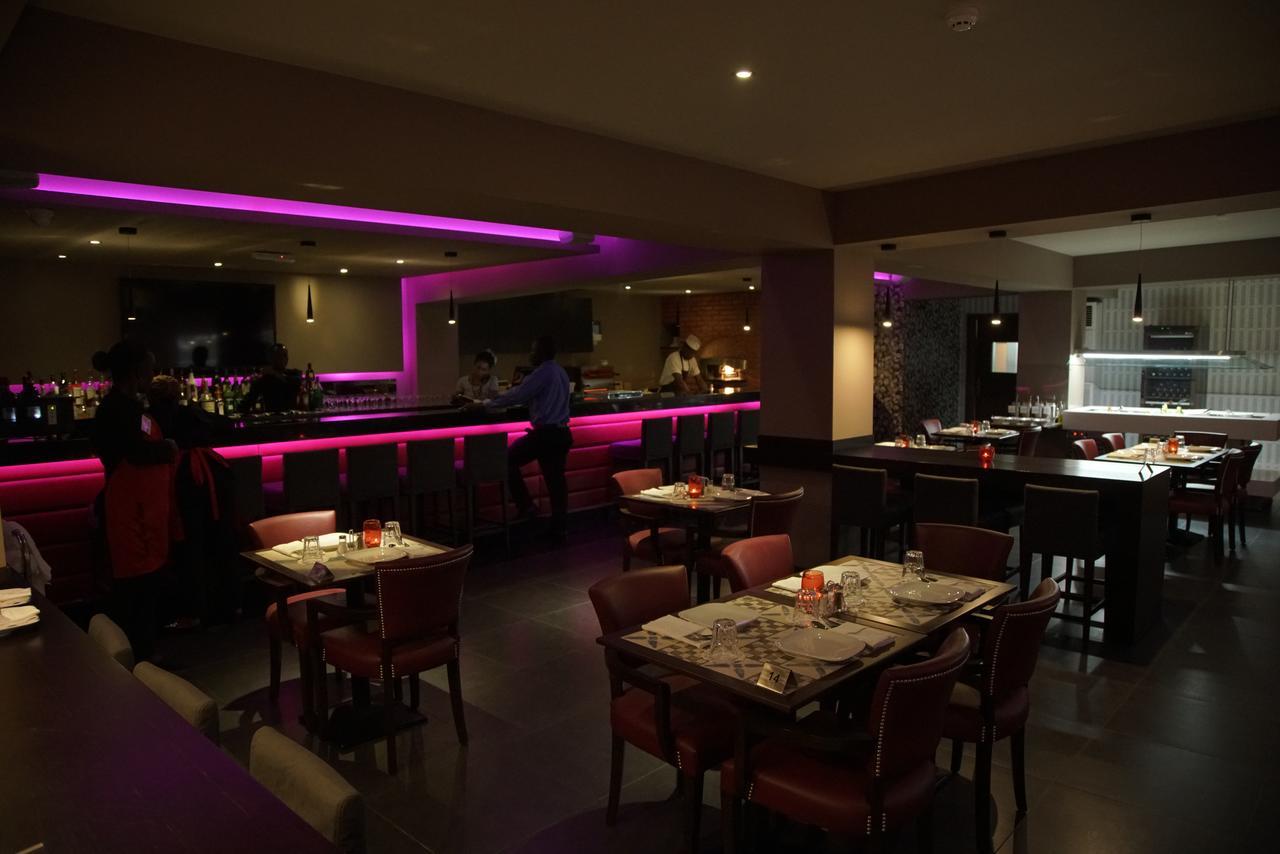 Mamba Point Hotel Monrovia Zewnętrze zdjęcie
