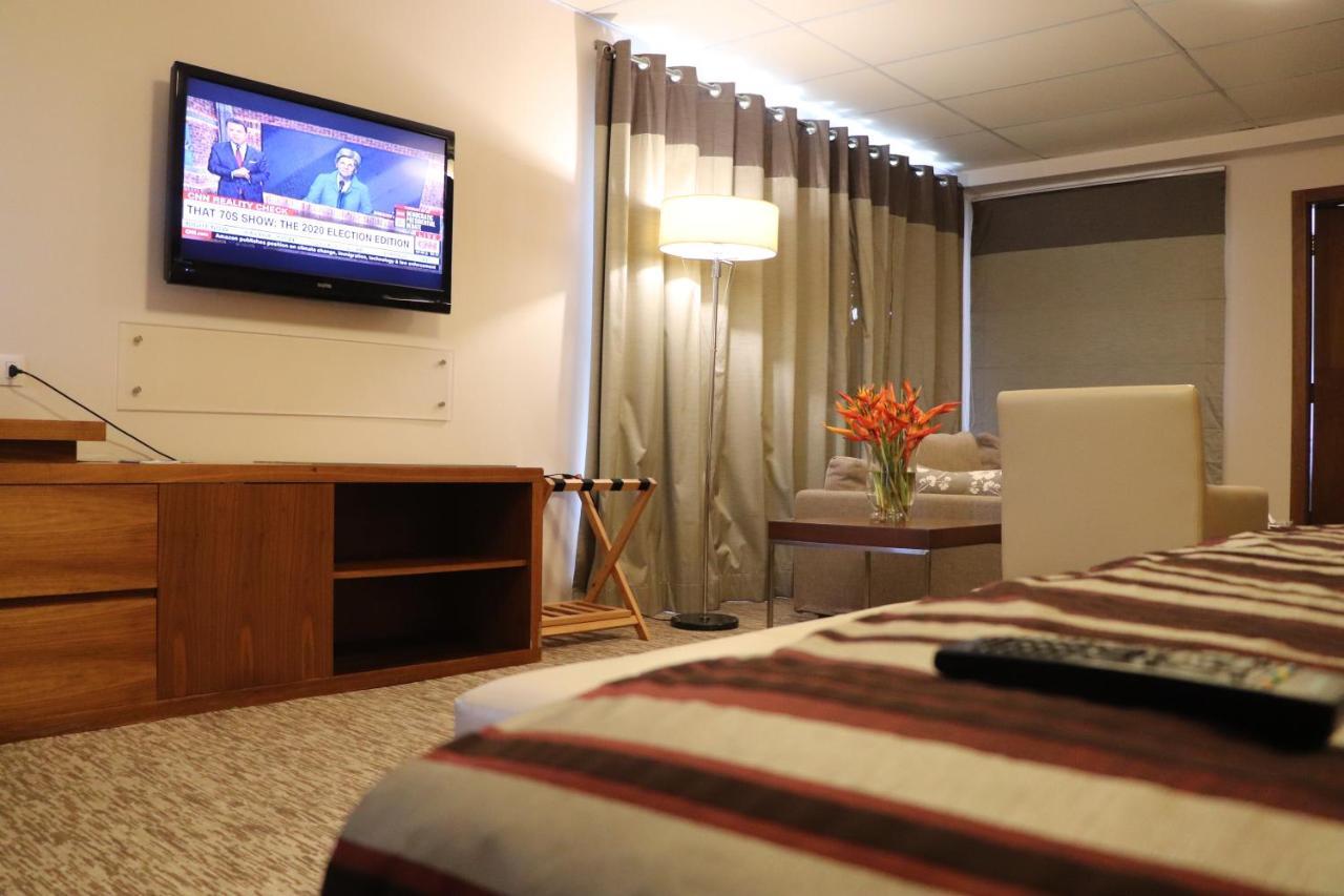 Mamba Point Hotel Monrovia Zewnętrze zdjęcie