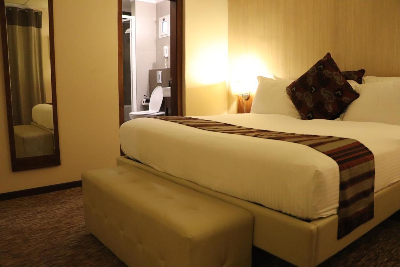 Mamba Point Hotel Monrovia Zewnętrze zdjęcie